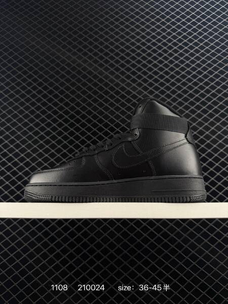 Nike Air Force 1 High Triple Black EU 36-45 lifestyle