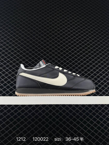 Nike Classic Cortez Nylon black white gum EU 36-45 lifestyle