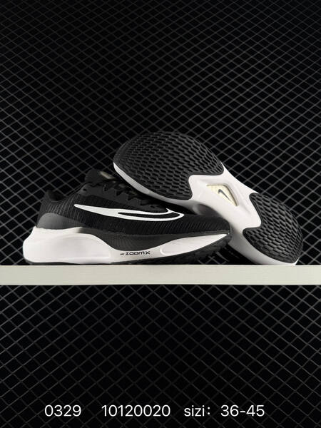 NIKE AIR Zoom Fly 5 DM8968 1 lifestyle