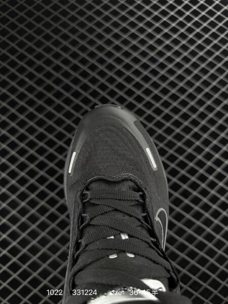 Nike Vomero Plus Black Silver EU 36-45 5 running lifestyle