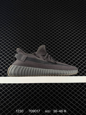 Yeezy Boost 350 V2 white black red