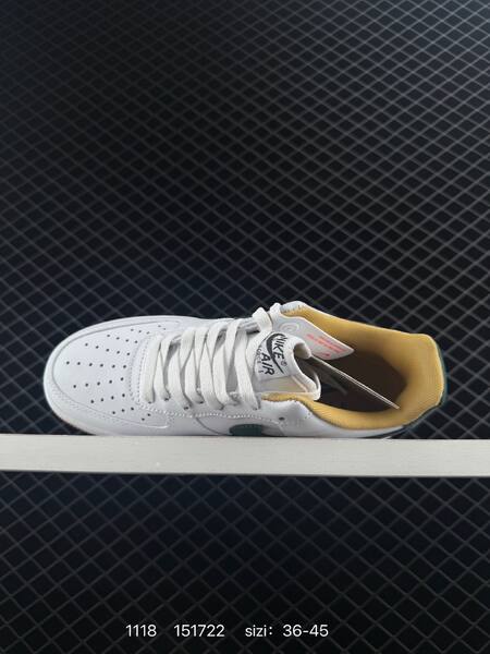 Nike Air Force 1 07 White Green Gum EU 36-45 lifestyle