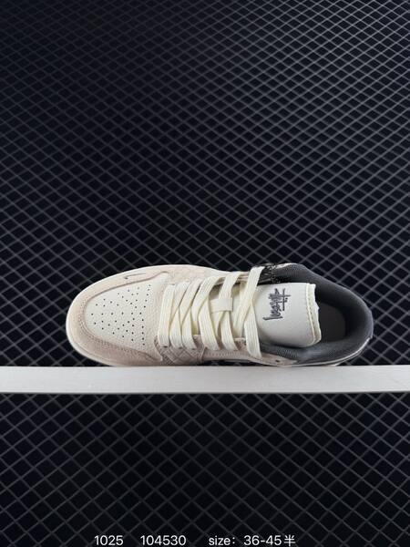 Nike SB Dunk Low Supreme Sail Light Grey EU 36-45 5 skate lifestyle