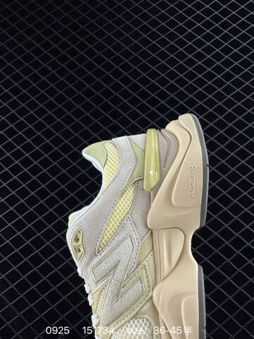 New Balance 9060 beige off white pale yellow cream EU 36-45 sneaker