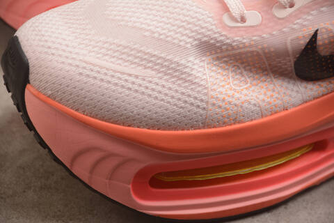 36-41 Nike VOMERO PREMIUM Lifestyle - Unisex (BS-59713)