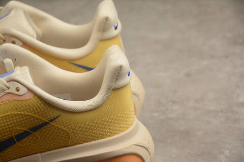 Nike Zoom Premium FN8453 025 Lemon Yellow EUR 42 Running Shoe - Men's (BS-59731)