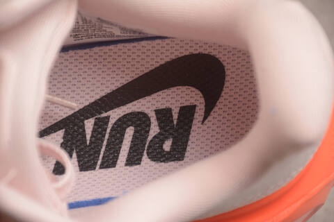 36-41 Nike VOMERO PREMIUM Lifestyle - Unisex (BS-59713)