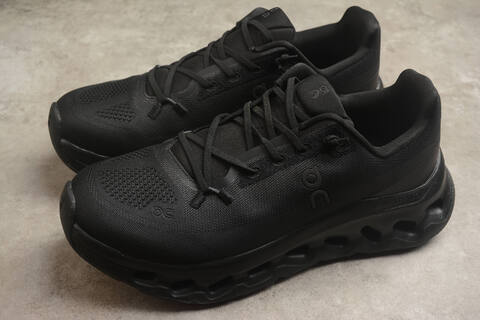 On Cloudtilt Black US 7 EU 40 UK 6 5 JP 25 Running Shoe Running Sneakers - Men's (BS-59464)