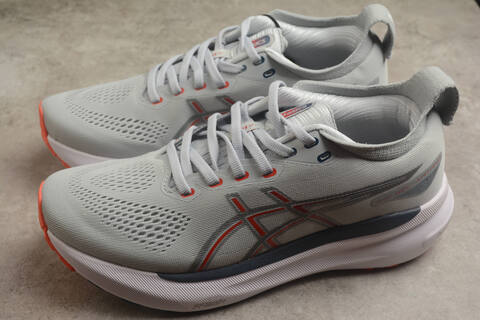 ASICS GEL KAYANO 31 PLATINUM 1011B867 021 Piedmont Grey Fiery Red White US 8 5 EUR 42 UK 7 5 CM 26 5 Running Shoe Running Sneakers - Men's (BS-59569)