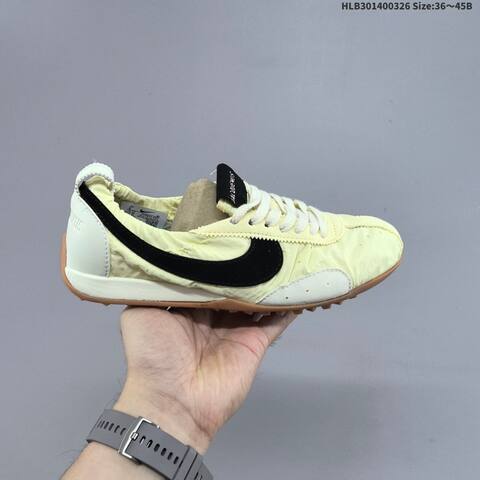 Nike Jacquemus x Nike Air Max 1 Jacumoon Pale Yellow Black White Gum EU 36-45 Sneaker - Unisex (BS-61135)