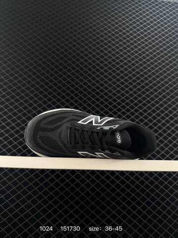 New Balance Fresh Foam More MMOR68C Black Grey White EU 36-45 Running Shoe - Unisex (BS-82681)