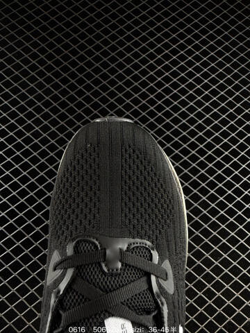 On Cloudtilt Black White EU 36-45 Running Shoe Running Sneakers - Unisex (BS-85158)