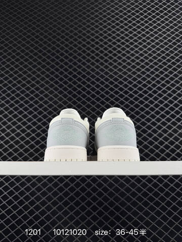 Jordan Air Jordan 1 Low White Black Light Grey Light Blue EU 36-45 Sneaker - Unisex (BS-80132)