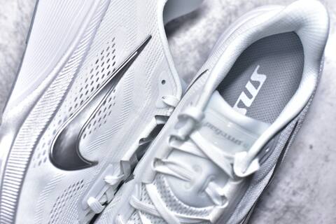 Nike Pegasus 42 IB1881-102 White Metallic Silver Grey Running Shoe - Men's (BS-59422)