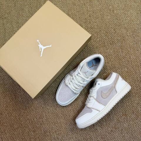 Jordan Air Jordan 1 Low SE HV4268-120 White Light Grey Beige Sail US 10 UK 7 5 EUR 42 Sneaker - Men's (BS-87230)