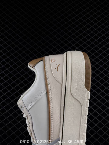 MLB Chunky Liner Basic Off White Light Brown EU 35-45 Skate Shoe Skate Sneakers - Unisex
