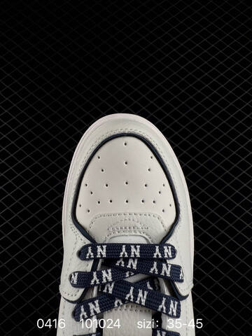 MLB Chunky Liner Basic Off White Navy Blue White EU 35-45 Sneaker Casual Sneakers - Unisex