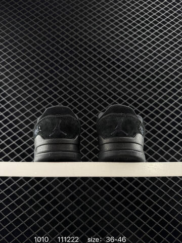 Jordan Air Jordan 4 Retro Triple Black EU 36-46 Basketball Shoe - Unisex (BS-80551)