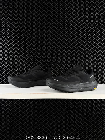 On Cloudtilt Triple Black EU 36-45 Running Shoe Running Sneakers - Unisex (BS-85084)