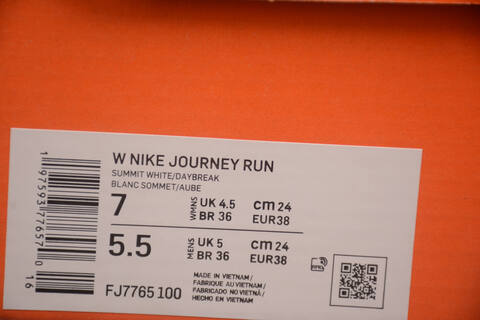 Nike Journey Run FJ7765 100 Summit White Daybreak EU 38 Running Shoe - Women's (BS-59439)