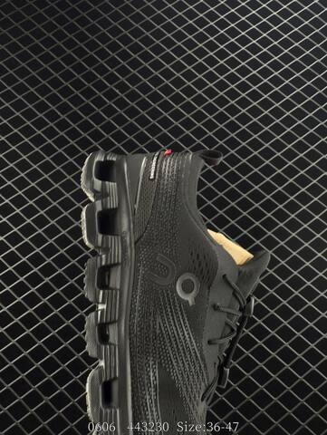 On Cloudsurfer Black EU 36-47 Running Shoe Running Sneakers - Unisex (BS-85570)